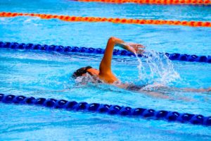 【クロール】左右の息継ぎ・練習方法【元水泳日本代表解説】