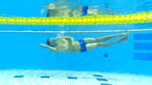 【元水泳日本代表解説】鼻に水が入るのを防ぐには?【水泳】